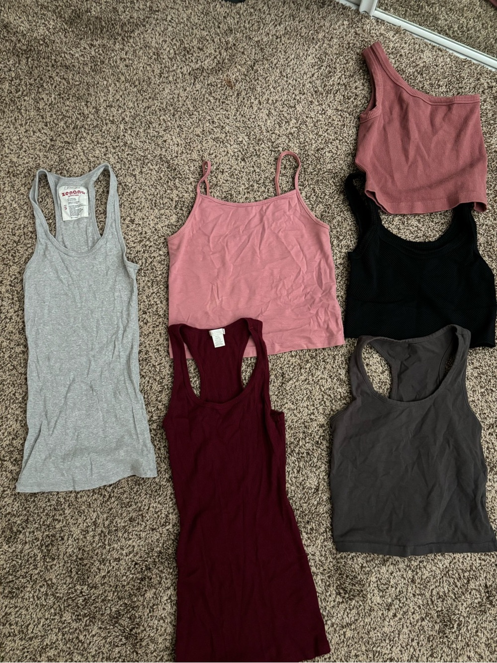 TANK TOPS - Picture 2 of 3
